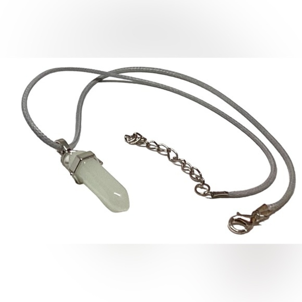 New! Necklace & Pendant Glow In The Dark